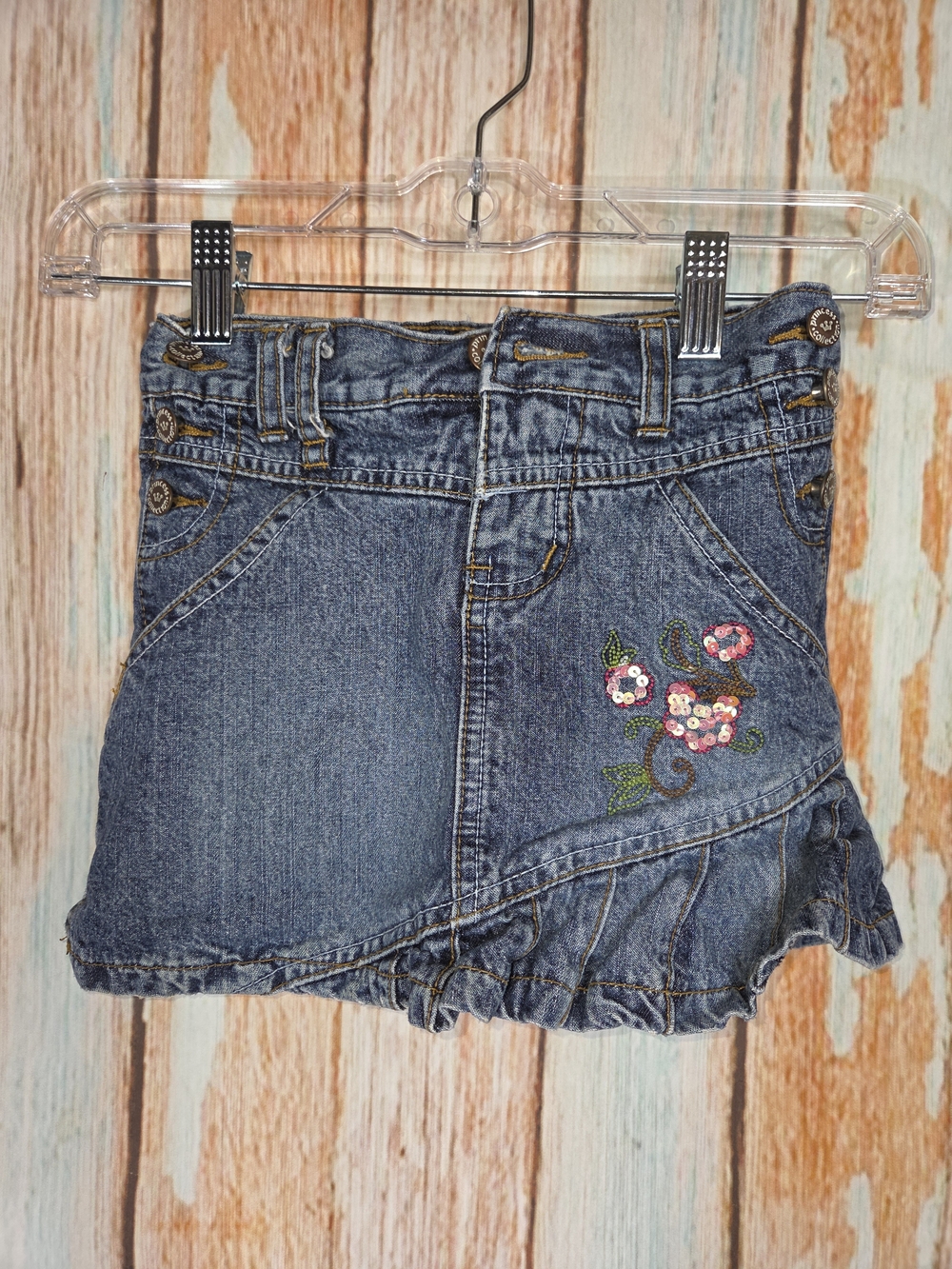 Princess Collection Vtg Girls Denim Skirt with Floral Embroidery - Blue. Size 6